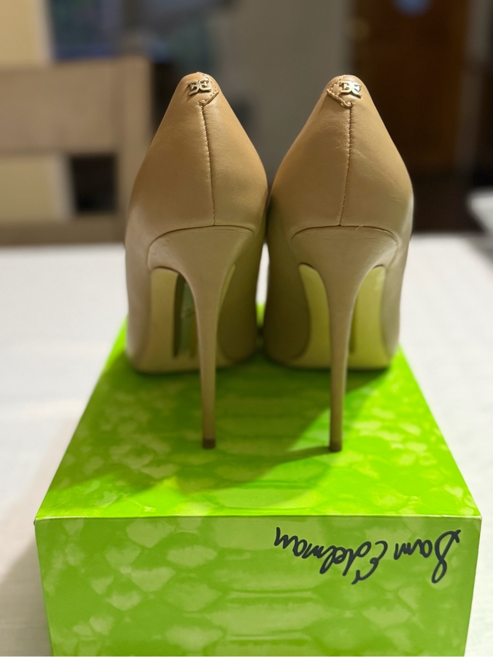 Sam Edelman Nude Pointed-Toe Stiletto Pumpsn nice shoes - Picture 2 of 4